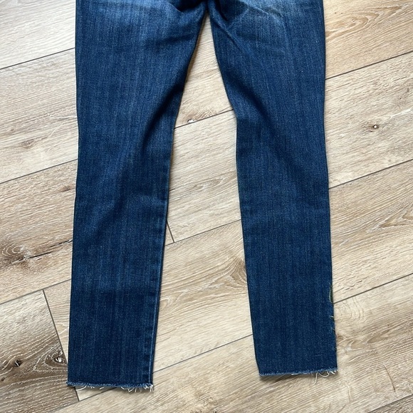 DRIFTWOOD Jackie Skinny Jeans Embroidered Floral Pink with Distressed Hems Knees - Picture 8 of 11